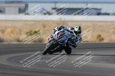 media/Dec-18-2022-SoCal Trackdays (Sun) [[8099a50955]]/Turn 4 (1pm)/